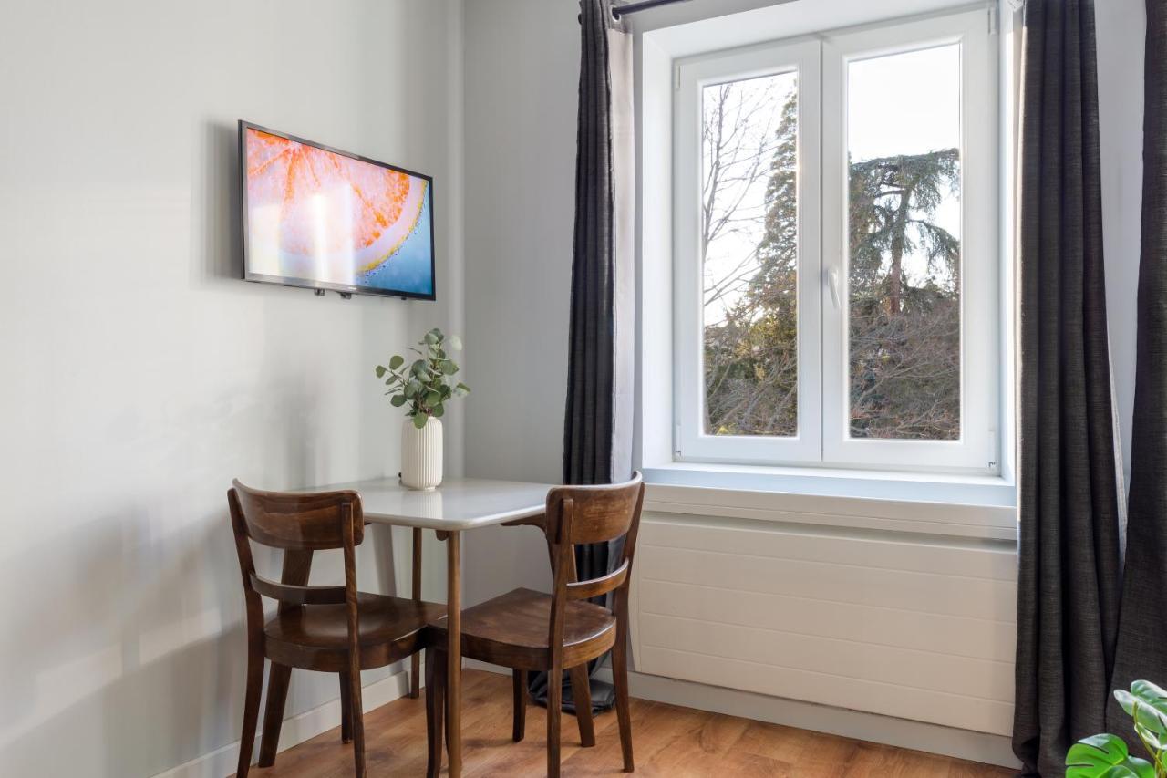 Travel Homes - The Parc, Next To Champ De Mars Colmar Bagian luar foto